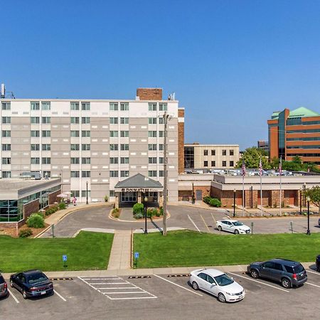 Doubletree By Hilton Neenah Dış mekan fotoğraf