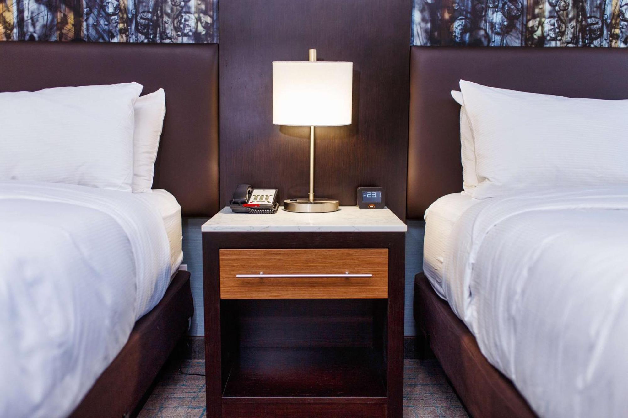 Doubletree By Hilton Neenah Dış mekan fotoğraf
